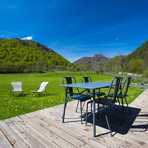 La Dormeuse Du Val Hébergement de vacances